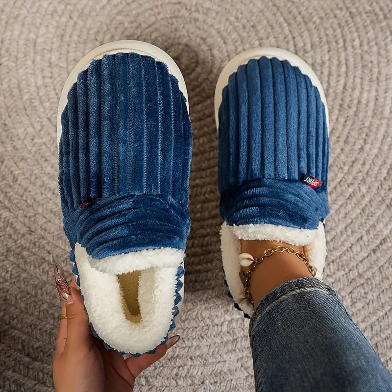 Women’s Plush Slippers | Soft Warm Indoor Shoes