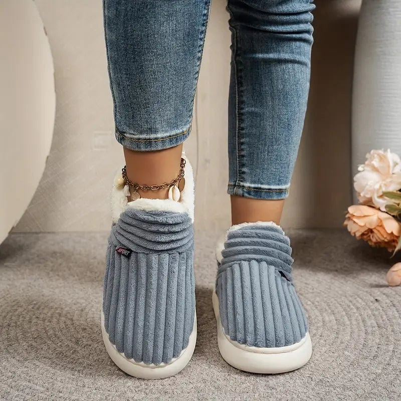 Women’s Plush Slippers | Soft Warm Indoor Shoes