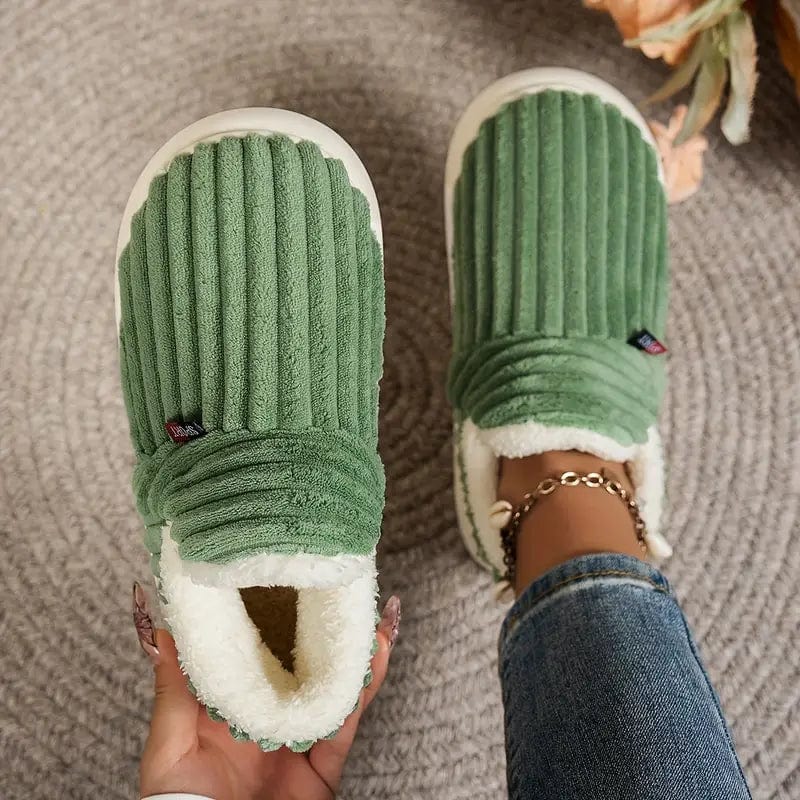 Women’s Plush Slippers | Soft Warm Indoor Shoes