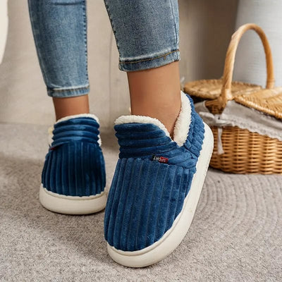 Women’s Plush Slippers | Soft Warm Indoor Shoes